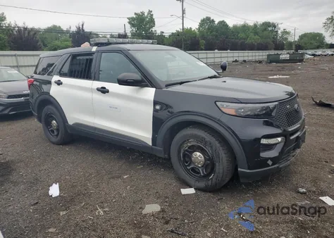 2022 Ford Explorer Police Interceptor from USA, damaged, VIN 1FM5K8AB6NGA03736